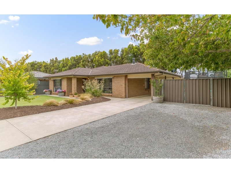 3 MARLIN TERRACE, Encounter Bay SA 5211