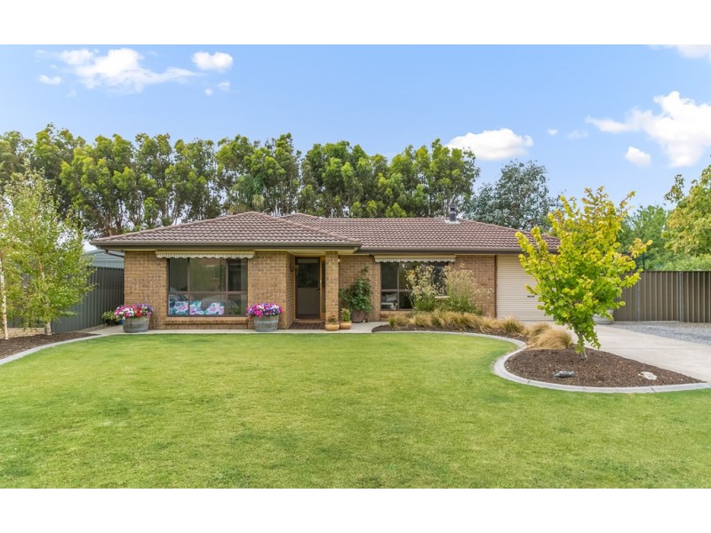 3 MARLIN TERRACE, Encounter Bay SA 5211