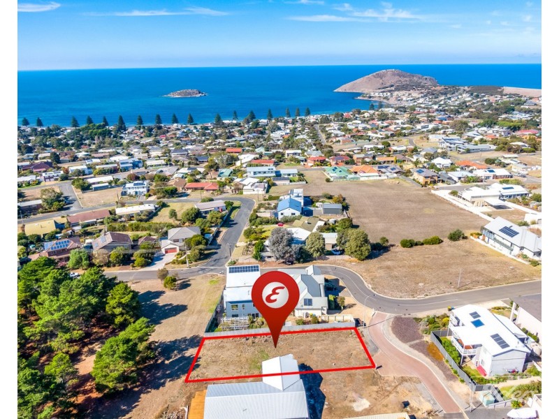 5 NEIGHBOUR STREET, Encounter Bay SA 5211