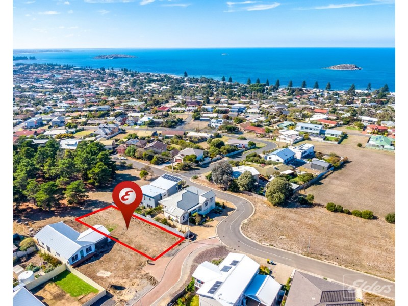 5 NEIGHBOUR STREET, Encounter Bay SA 5211