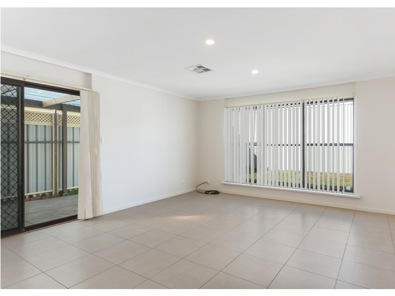 34 NEWLAND STREET, Victor Harbor SA 5211