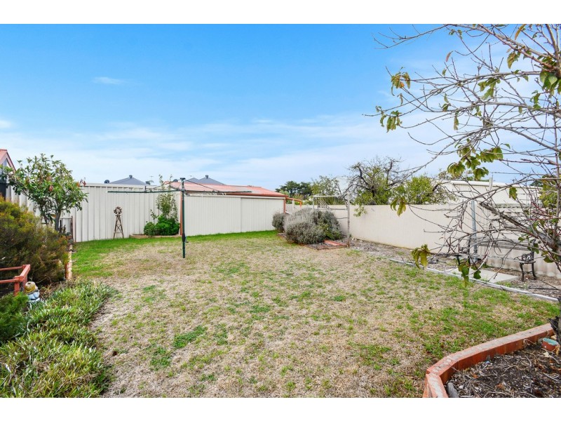 25 Tolmer Court, Hayborough SA 5211