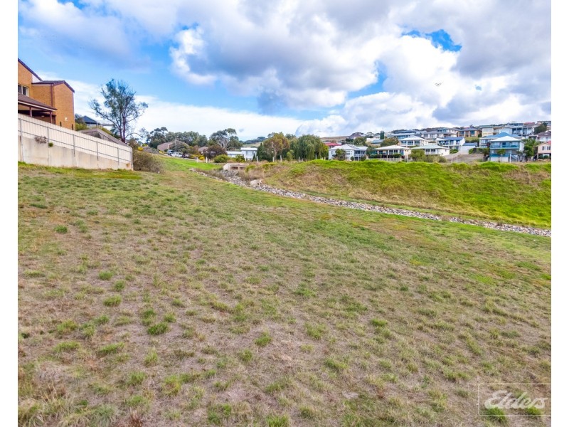 35 ROSEMARY COURT, Encounter Bay SA 5211