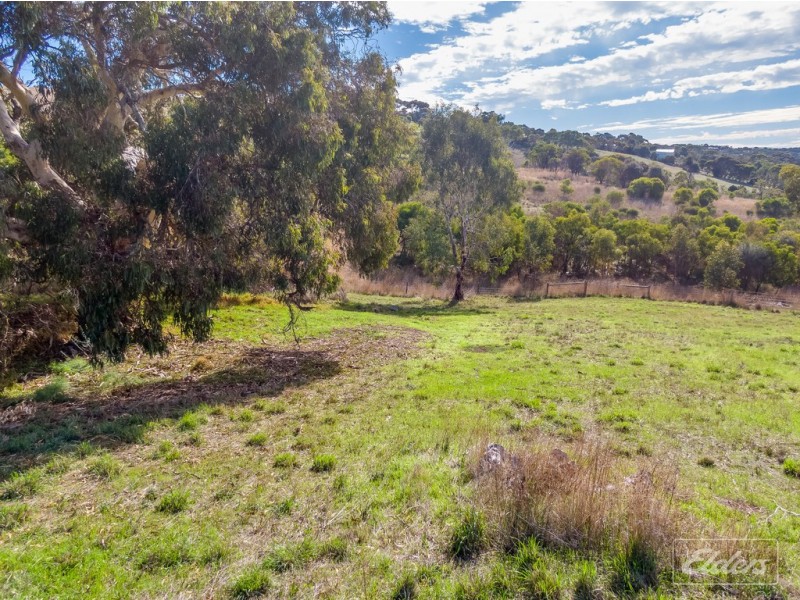 33 STONE HUT CIRCUIT, Encounter Bay SA 5211