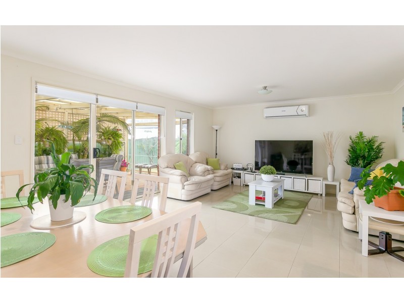 9 Robb Street, Encounter Bay SA 5211