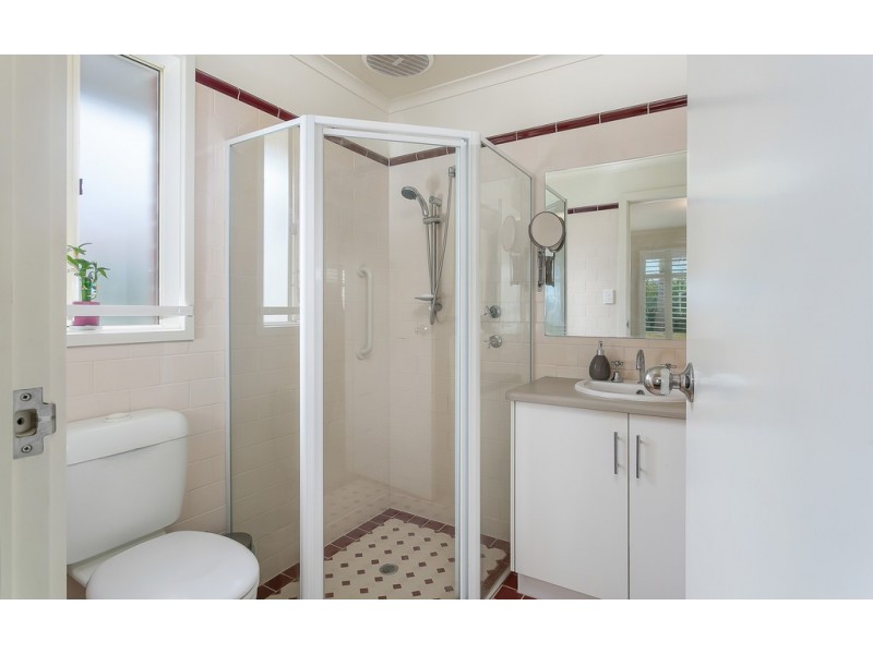 9 Robb Street, Encounter Bay SA 5211