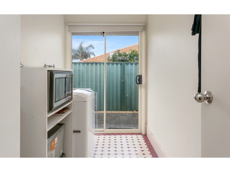 9 Robb Street, Encounter Bay SA 5211