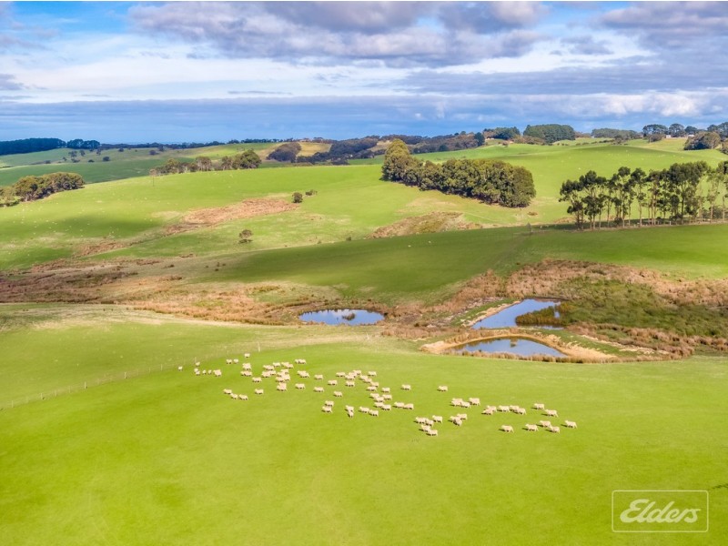 A16 and 17 1900 Range Rd, Parawa SA 5203