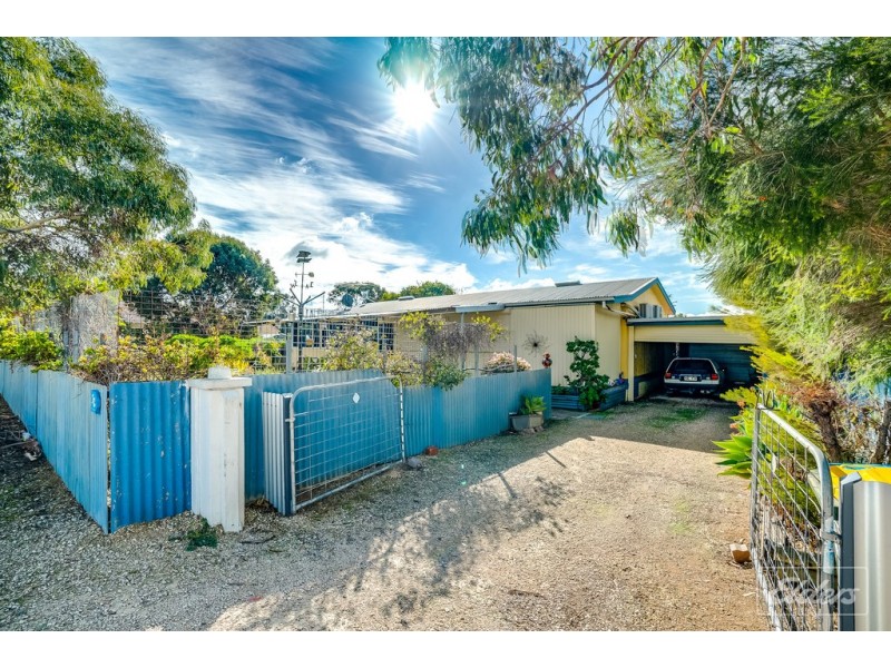 33 McDonald Street, Milang SA 5256