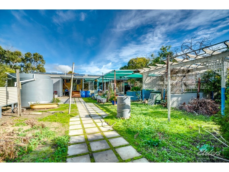 33 McDonald Street, Milang SA 5256