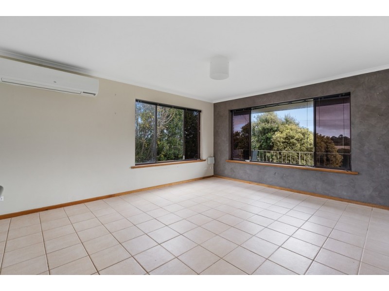 26 NORFOLK AVENUE, Victor Harbor SA 5211