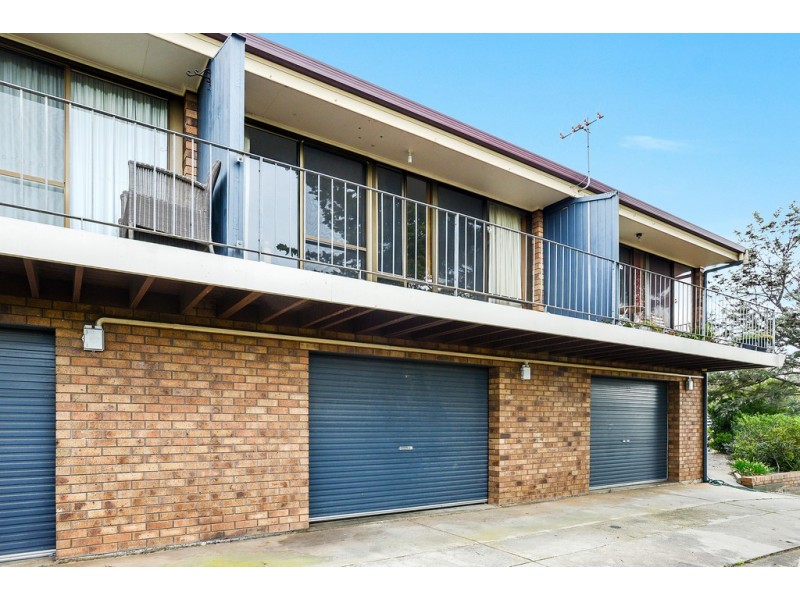2/9 ADEY STREET, Victor Harbor SA 5211