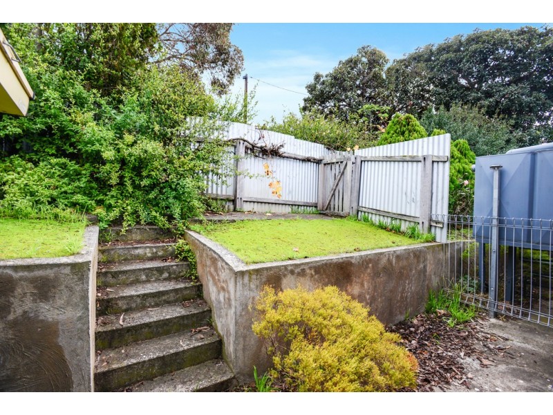 2/9 ADEY STREET, Victor Harbor SA 5211