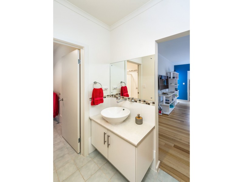 29 HERO AVENUE, Middleton SA 5213