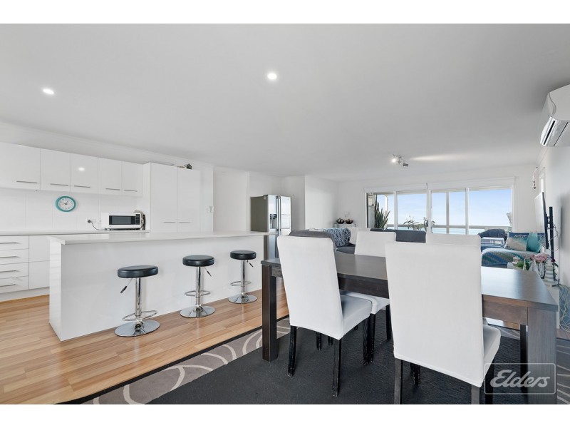 16 STONE HUT CIRCUIT, Encounter Bay SA 5211