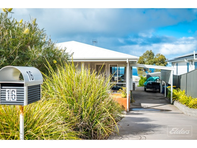 16 STONE HUT CIRCUIT, Encounter Bay SA 5211