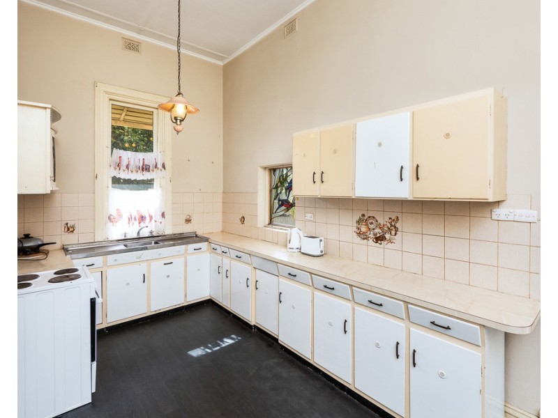 2 LANGHORNE CREEK ROAD, Strathalbyn SA 5255