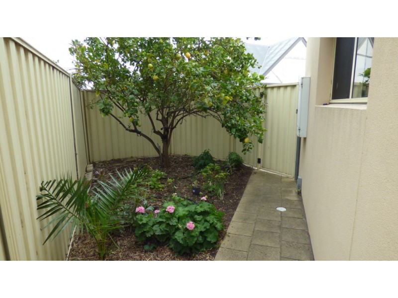 47A Victoria Street, Victor Harbor SA 5211