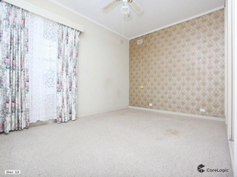 15 PEACE AVENUE, Victor Harbor SA 5211