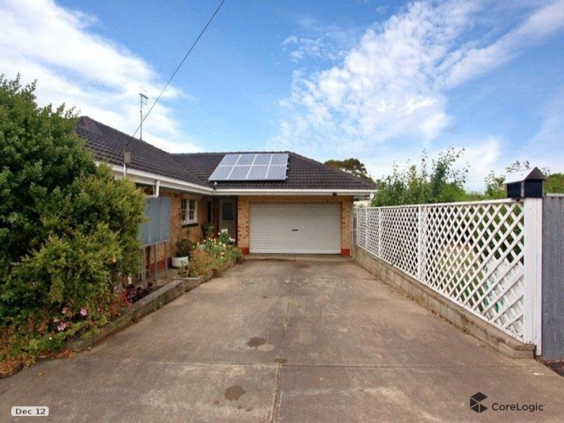 15 PEACE AVENUE, Victor Harbor SA 5211