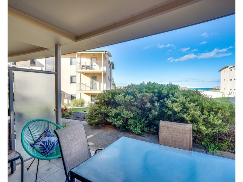 14/2 SOLWAY CRESCENT, Encounter Bay SA 5211