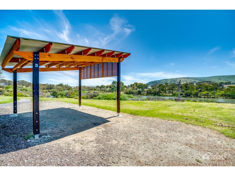 42 KLEINIG DRIVE, Hayborough SA 5211