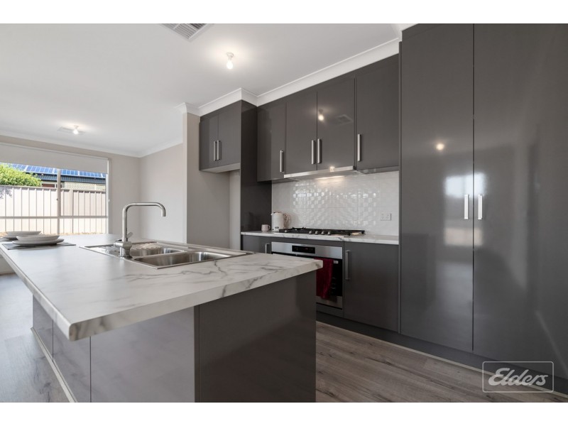 42 KLEINIG DRIVE, Hayborough SA 5211