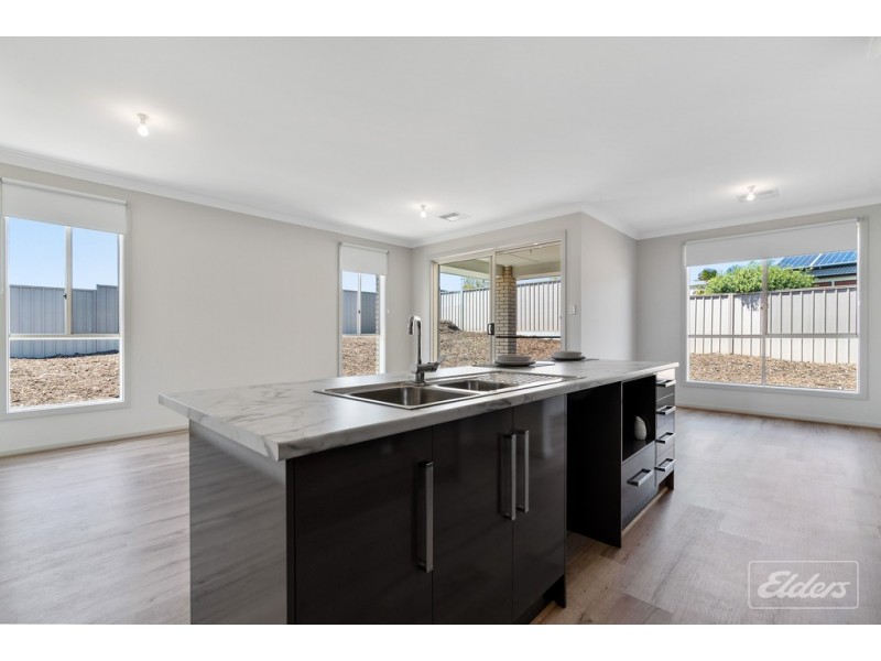 42 KLEINIG DRIVE, Hayborough SA 5211