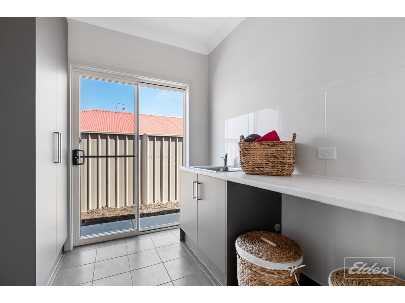 42 KLEINIG DRIVE, Hayborough SA 5211