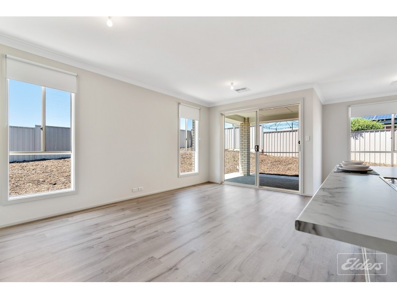 42 KLEINIG DRIVE, Hayborough SA 5211