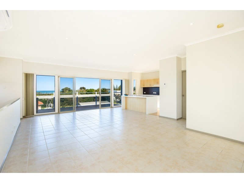 28 HIGH STREET, Victor Harbor SA 5211