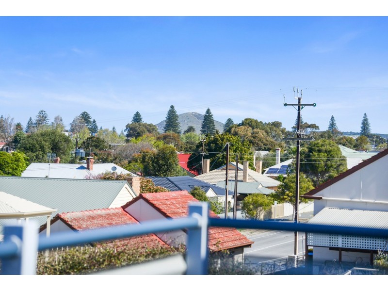 28 HIGH STREET, Victor Harbor SA 5211