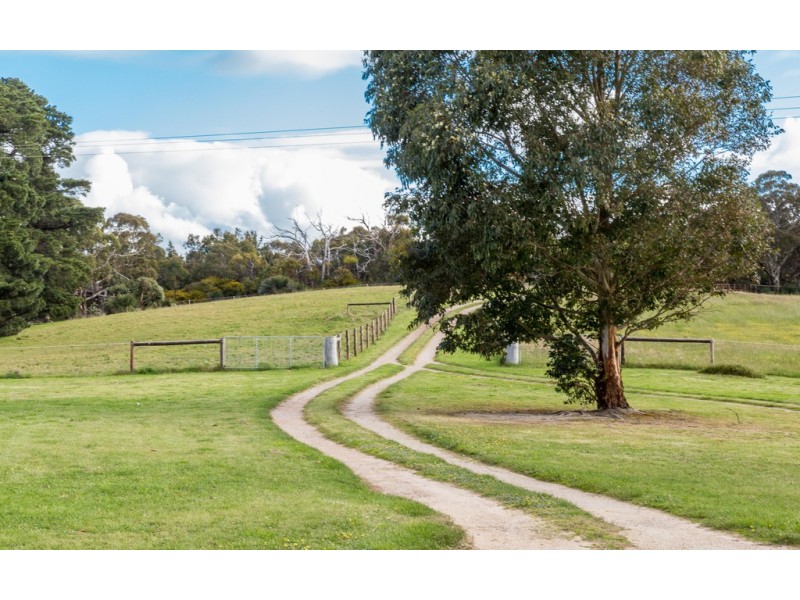 3779 VICTOR HARBOR ROAD, Mount Jagged SA 5211