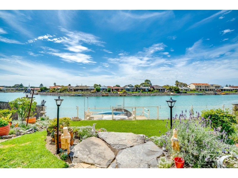 23 Lakeside Circuit, Encounter Bay SA 5211