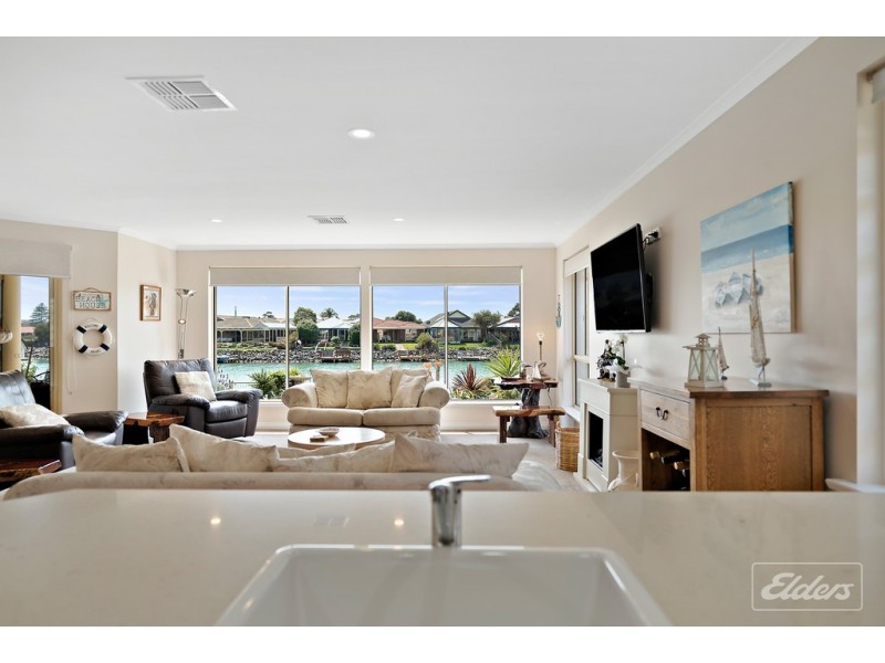 23 Lakeside Circuit, Encounter Bay SA 5211