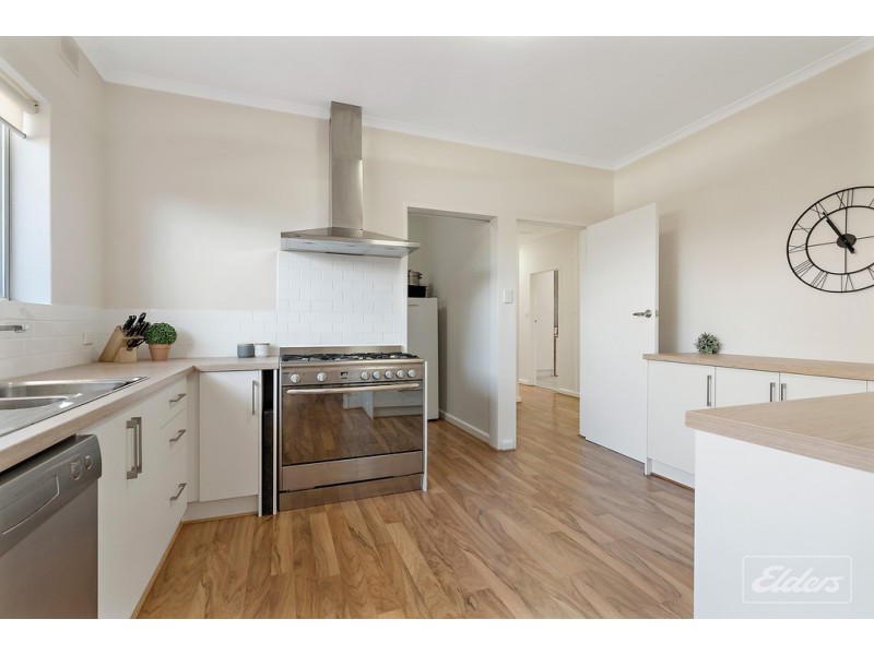 5 Dundalk Avenue, Mccracken SA 5211