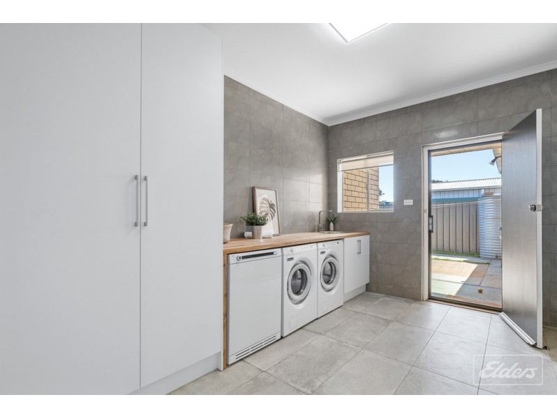 5 Dundalk Avenue, Mccracken SA 5211