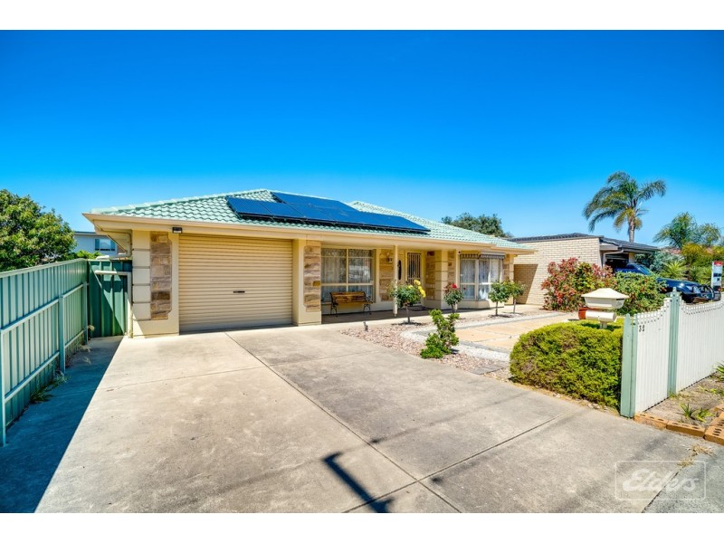 32 NEWLAND STREET, Victor Harbor SA 5211
