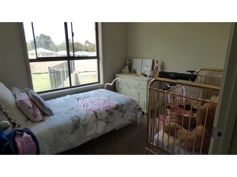 12 JASMIN DRIVE, Victor Harbor SA 5211