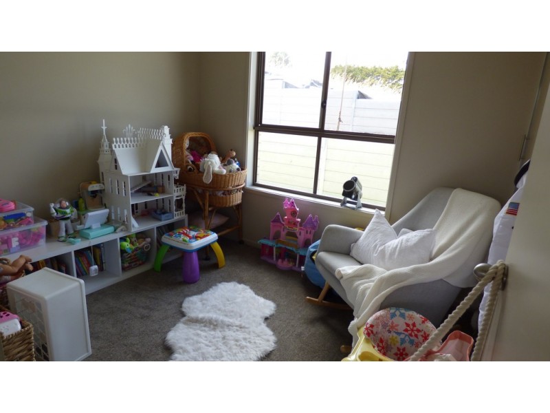 12 JASMIN DRIVE, Victor Harbor SA 5211