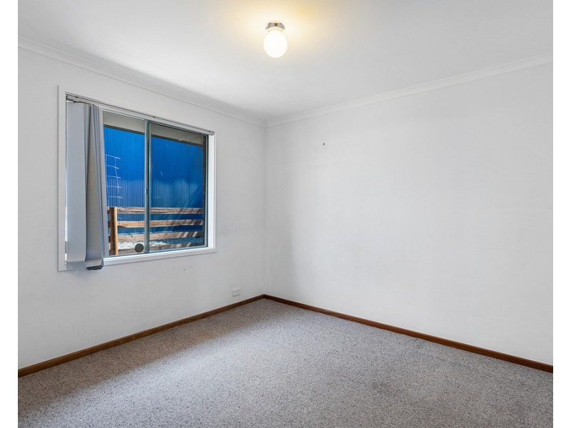 11 MINNAMOORA COURT, Encounter Bay SA 5211