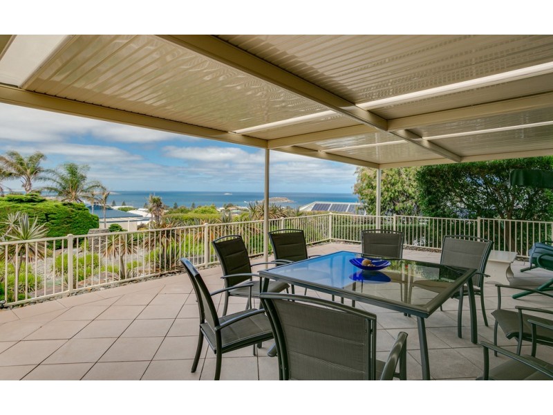 7 BELL COURT, Encounter Bay SA 5211