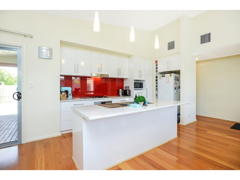 40a WILLIAM STREET, Victor Harbor SA 5211