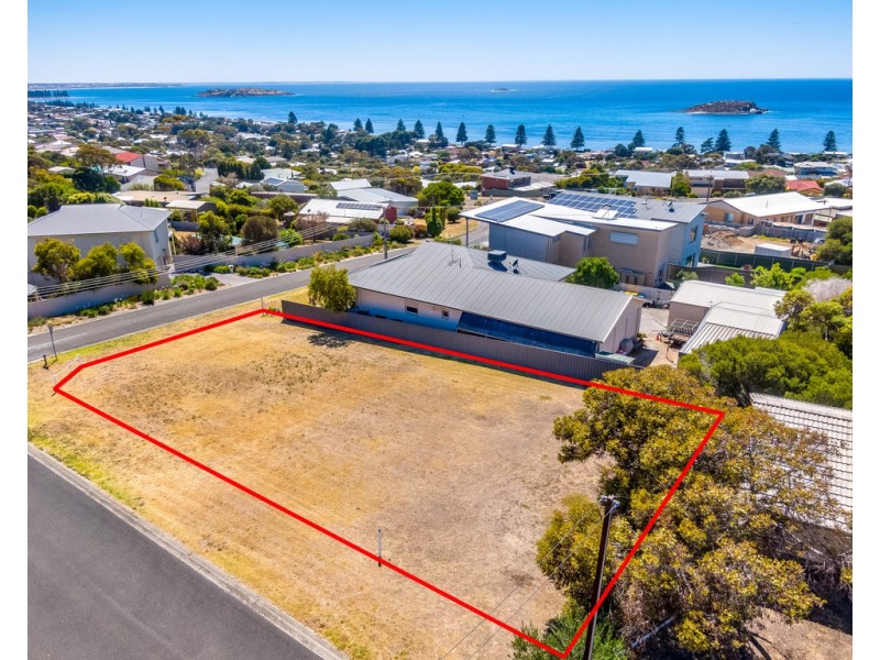 17 WRIGHT TERRACE, Encounter Bay SA 5211