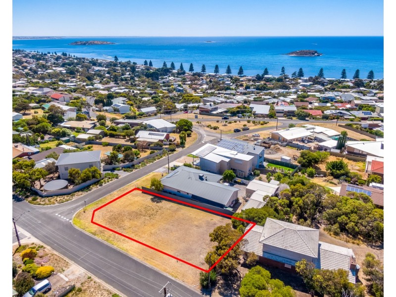 17 WRIGHT TERRACE, Encounter Bay SA 5211