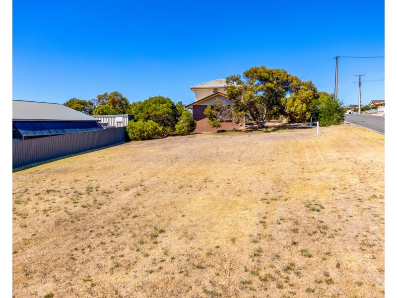 17 WRIGHT TERRACE, Encounter Bay SA 5211