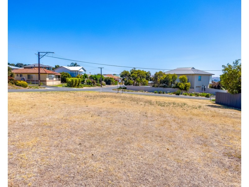 17 WRIGHT TERRACE, Encounter Bay SA 5211