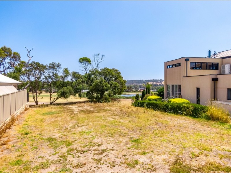 156 COROMANDEL DRIVE, Mccracken SA 5211