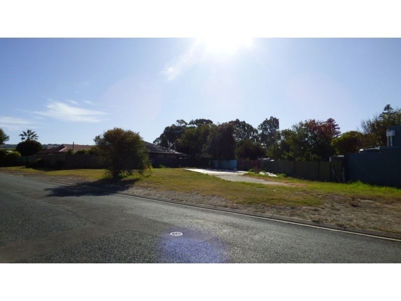 17 Broderick Terrace, Victor Harbor SA 5211
