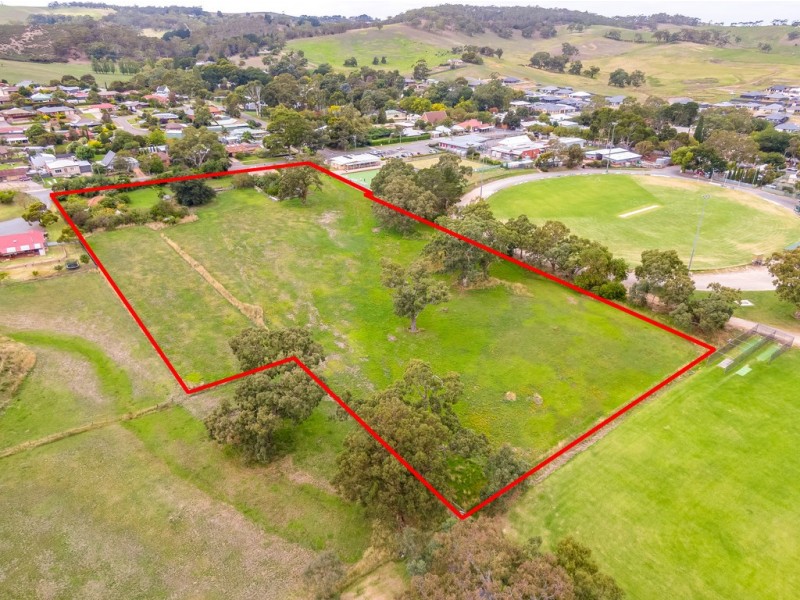 15 KONDOPARINGA ROAD, Meadows SA 5201